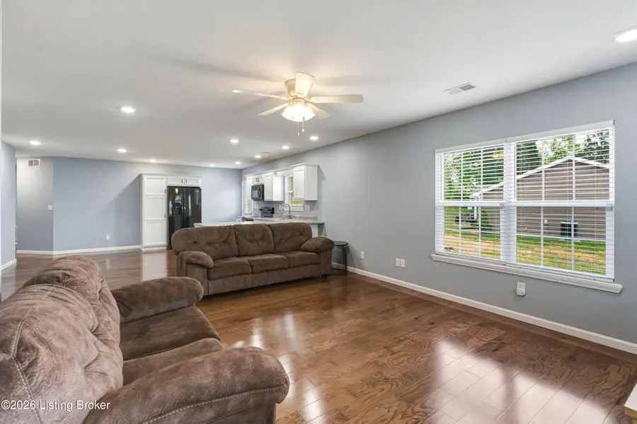 150 Michael Ln, Brandenburg, KY 40108 - #3