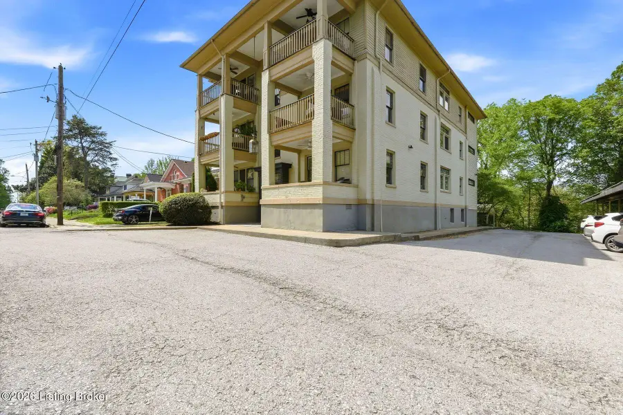 172 N Keats Ave #3, Louisville, KY 40206 - #2