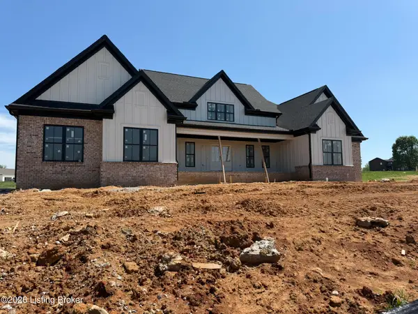 2705 Adenmore Ct, Prospect, KY 40059