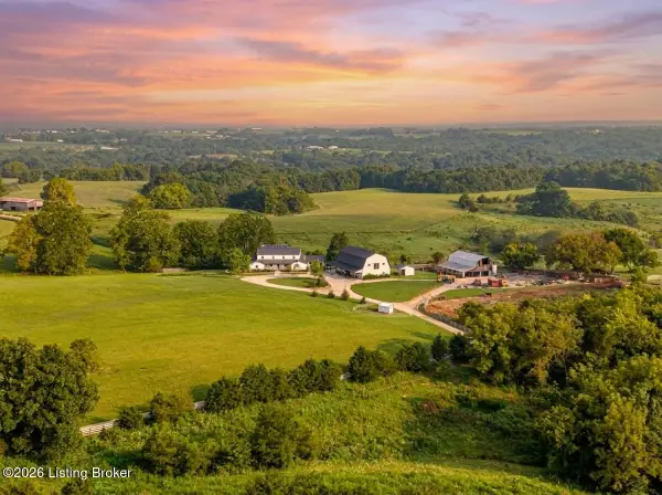 1962 Hickory Corner Rd, Pleasureville, KY 40057