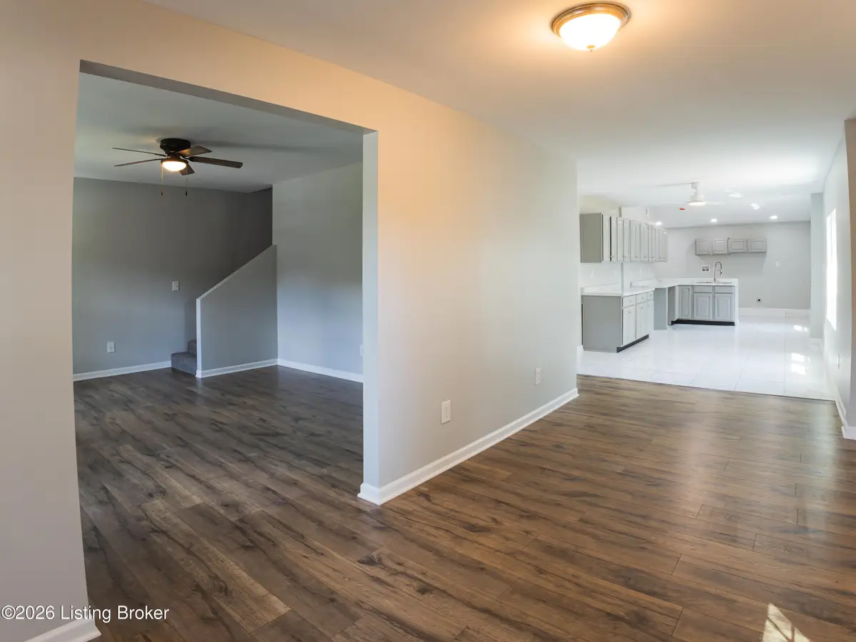 2527 Montgomery St, Louisville, KY 40212 - #1