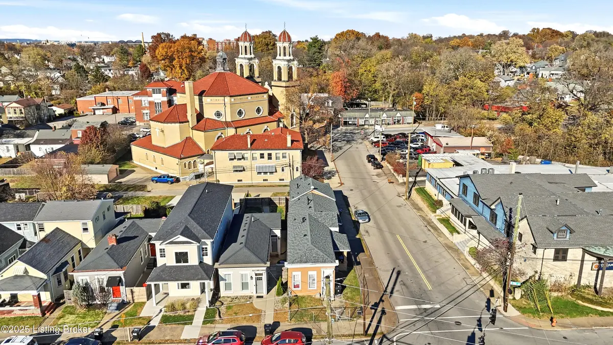 1014 Schiller Ave, Louisville, KY 40204 - #1