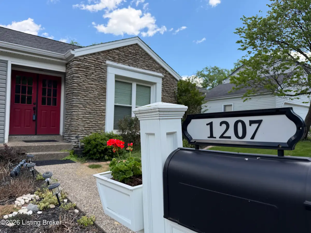 1207 Pheasant Ridge Rd, Goshen, KY 40026 - #1