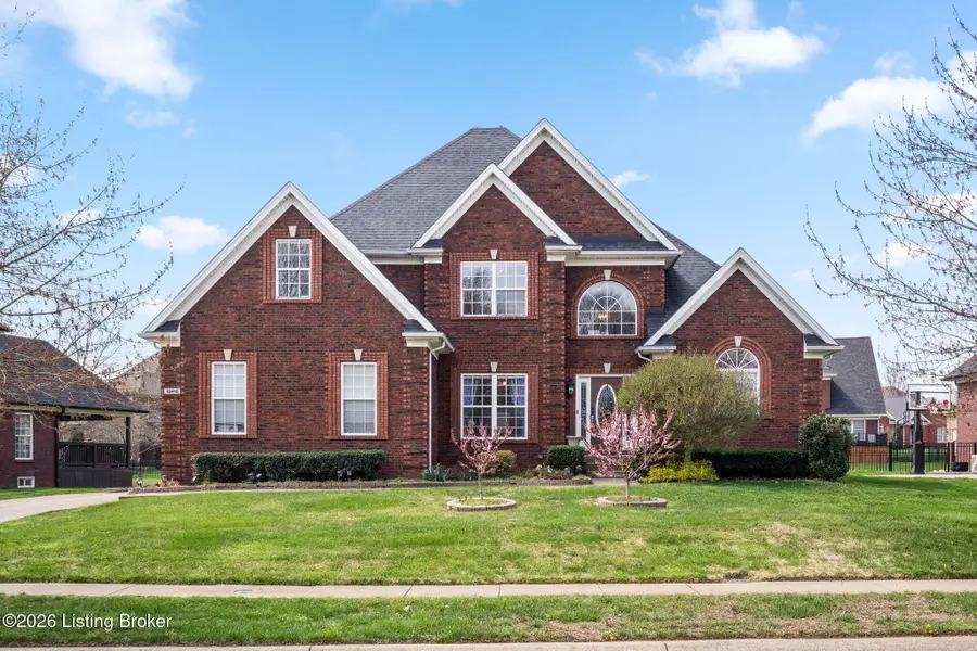 10410 Vista Hills Blvd, Louisville, KY 40291 - #2