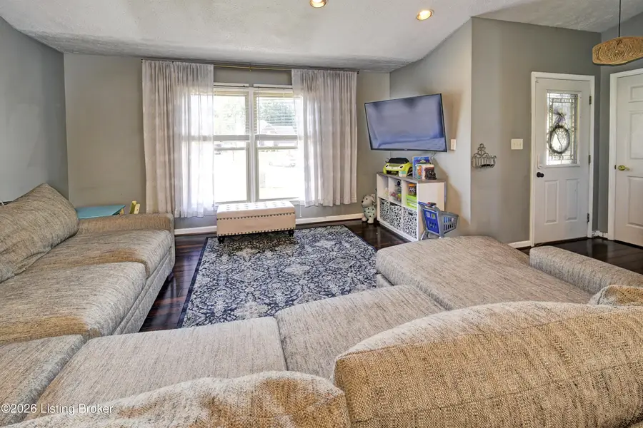 7900 Ridge Park Ct, Louisville, KY 40258 - #3