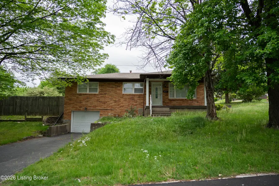 4811 Lawrie Ln, Louisville, KY 40214 - #2