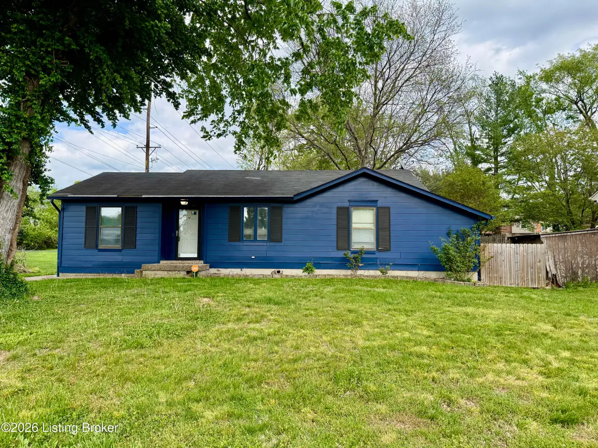 4701 Haeringdon Ct, Louisville, KY 40299 - #1