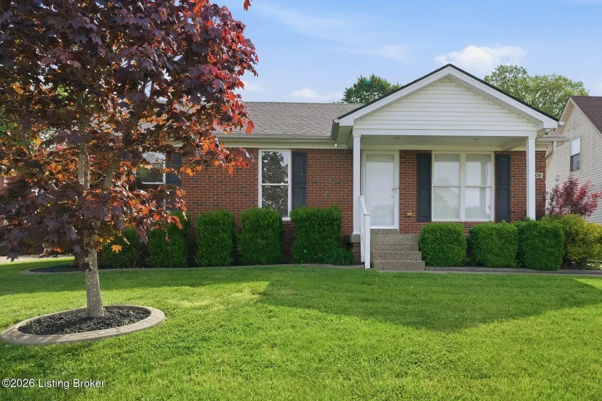 4909 Feys Creek Pl, Louisville, KY 40216 - #1