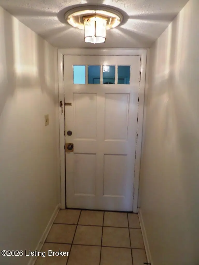 1815 Gardiner Ln #K100, Louisville, KY 40205 - #2