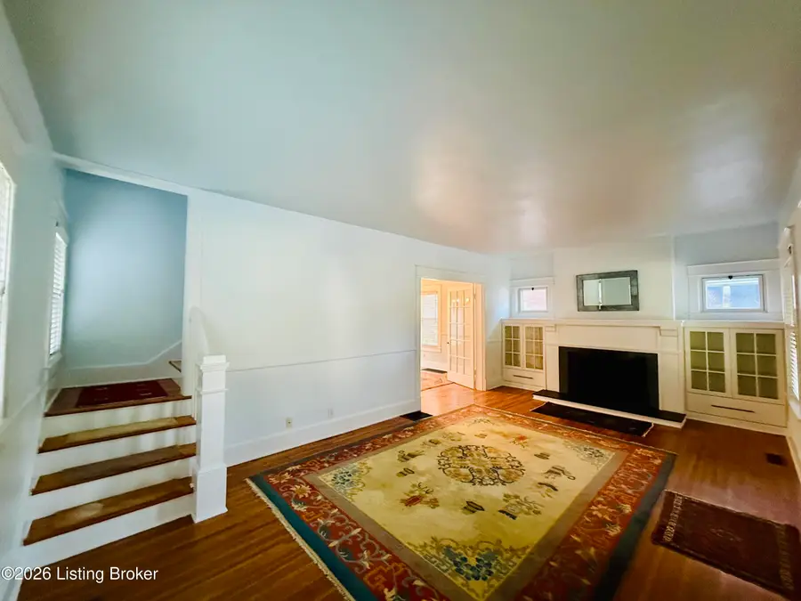 2202 Wrocklage Ave, Louisville, KY 40205 - #2