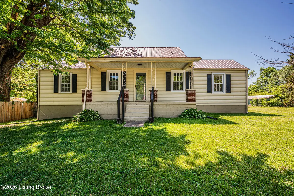 101 E 3rd St, Park City, KY 42160 - #1