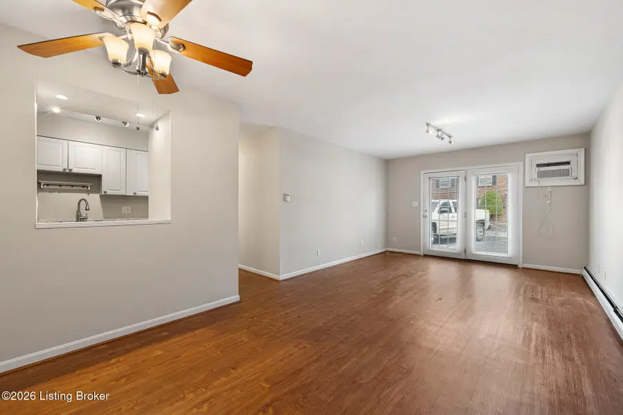 1924 Goldsmith Ln #50, Louisville, KY 40218 - #3