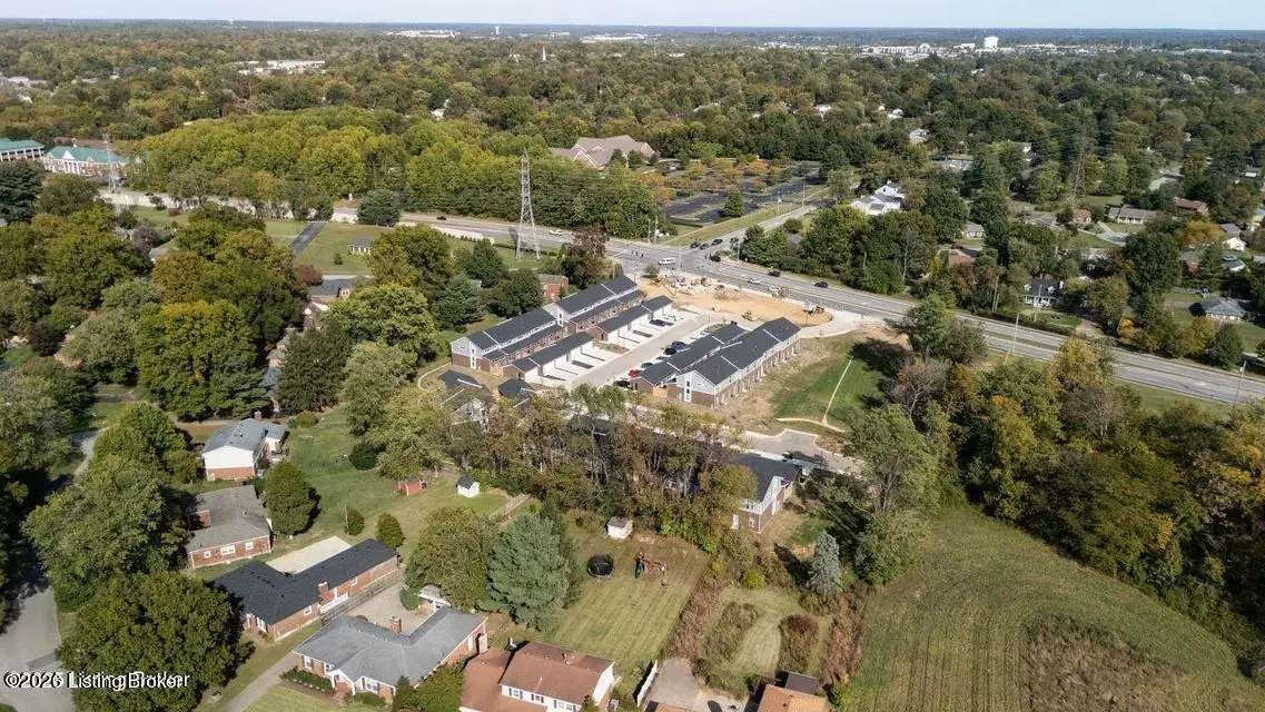 611 Burnett Farm Ln, Douglass Hills, KY 40243 - #1