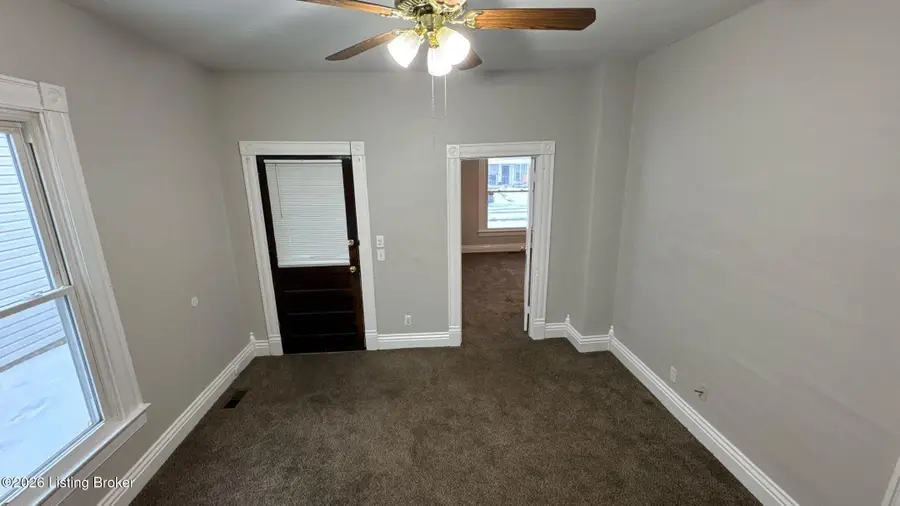 535 Warnock St, Louisville, KY 40217 - #2