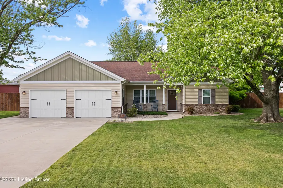 8208 Smyrna Pkwy, Louisville, KY 40228 - #2