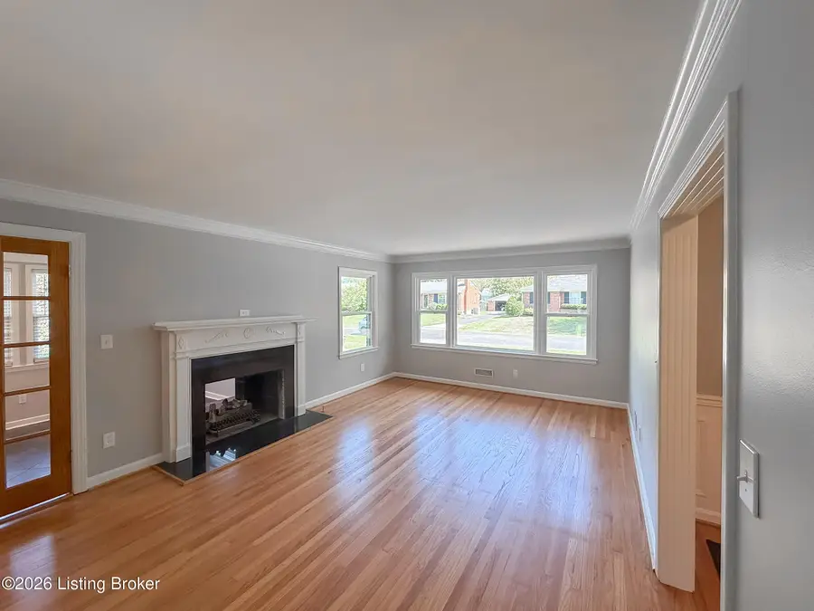 4311 Wingate Rd, Louisville, KY 40207 - #3