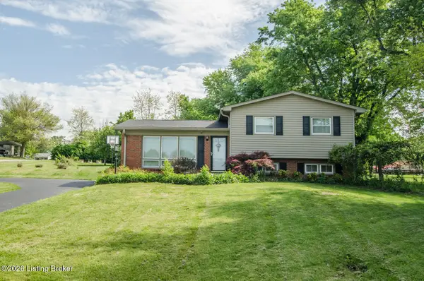 318 Shadyview Dr, Eminence, KY 40019