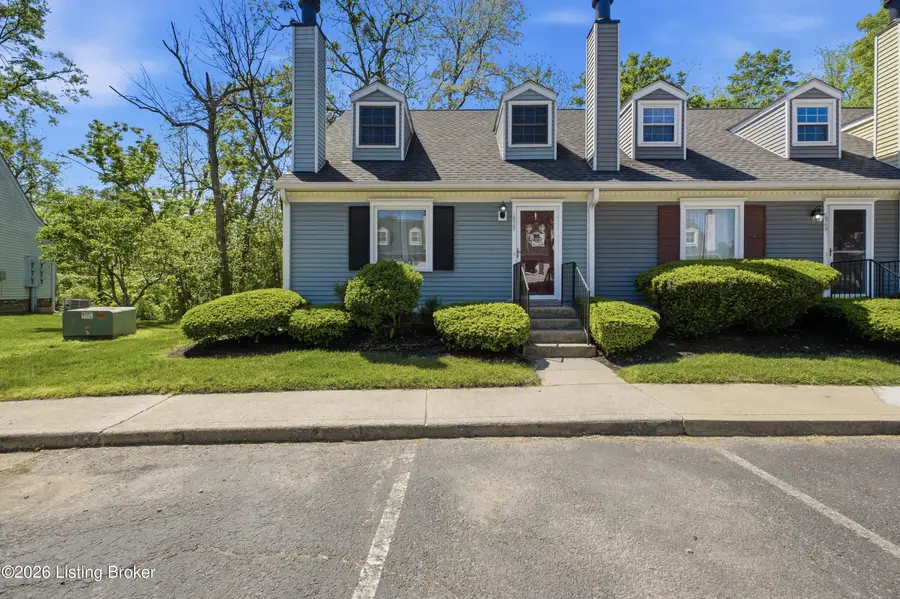 10767 Colonial Woods Ct, Louisville, KY 40223 - #3