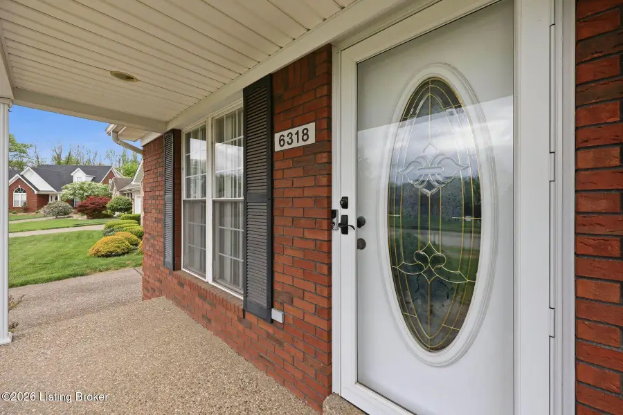 6318 Winding Stream Dr, Louisville, KY 40272 - #3