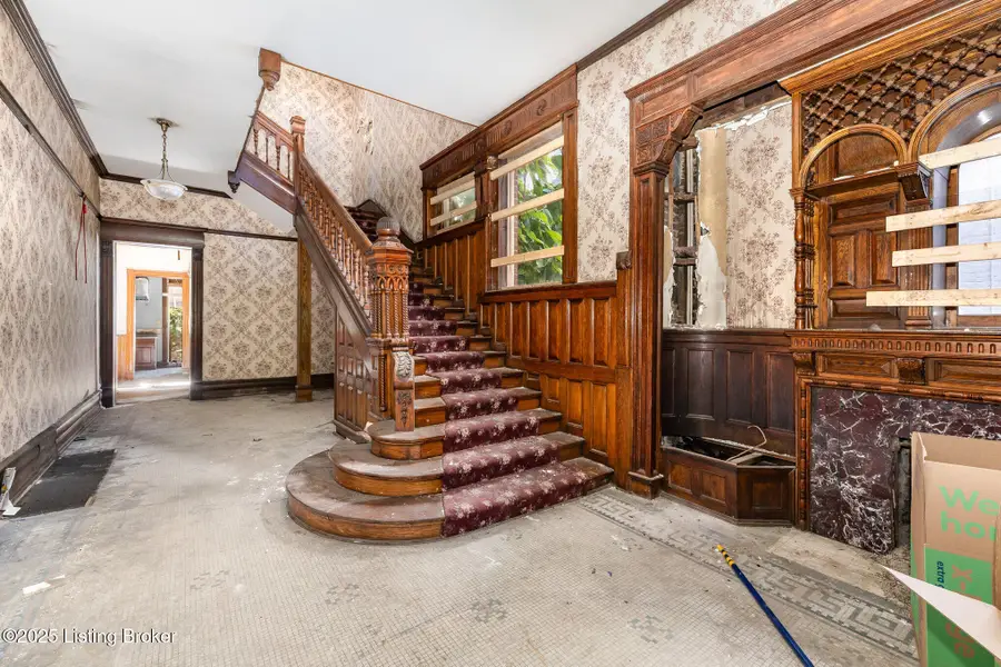 1022 S 3rd St, Louisville, KY 40203 - #3