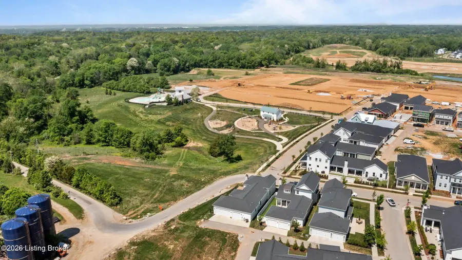 6005 Passionflower Dr, Prospect, KY 40059 - #3