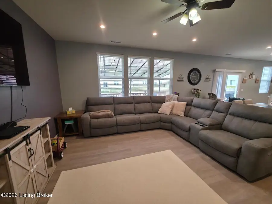 4025 White Pine Ln, La Grange, KY 40031 - #3