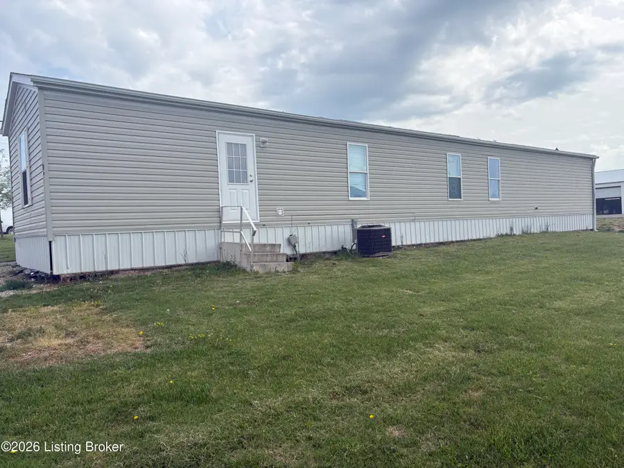 2376 U.s. 60, Harned, KY 40144 - #2
