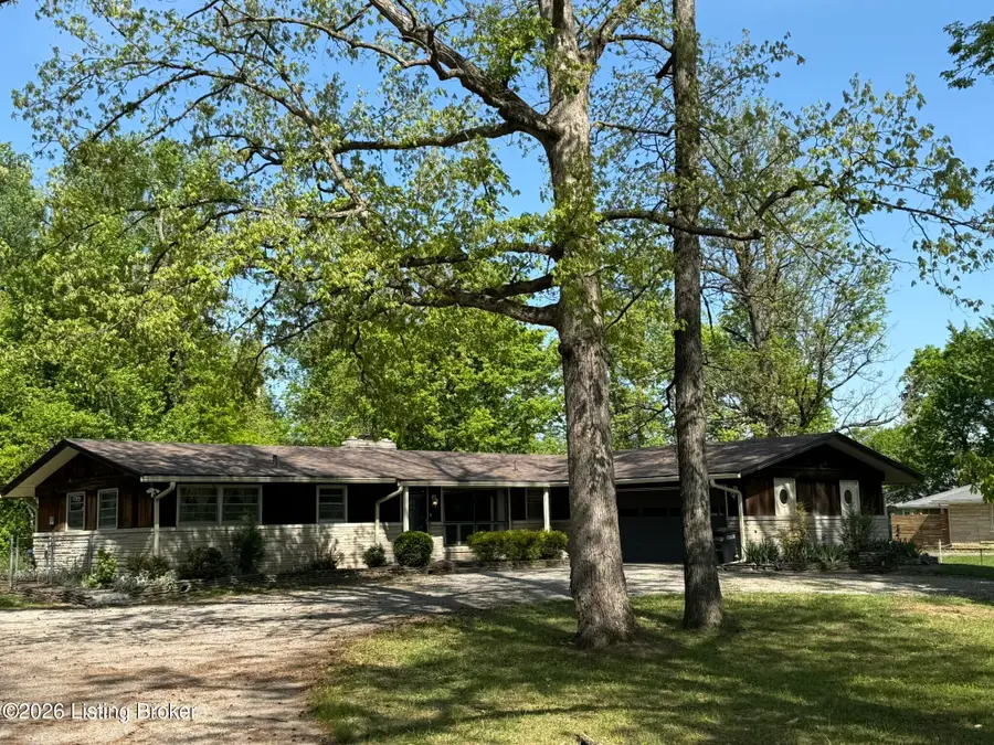 9307 Fairground Rd, Louisville, KY 40291 - #2