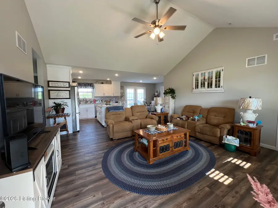 305 Oak Hill Ct, Bardstown, KY 40004 - #3