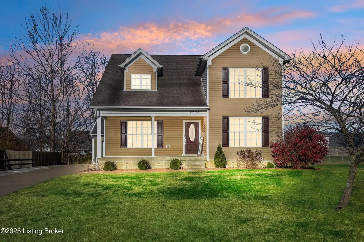 6703 N North Dr, Louisville, KY 40272 - #1