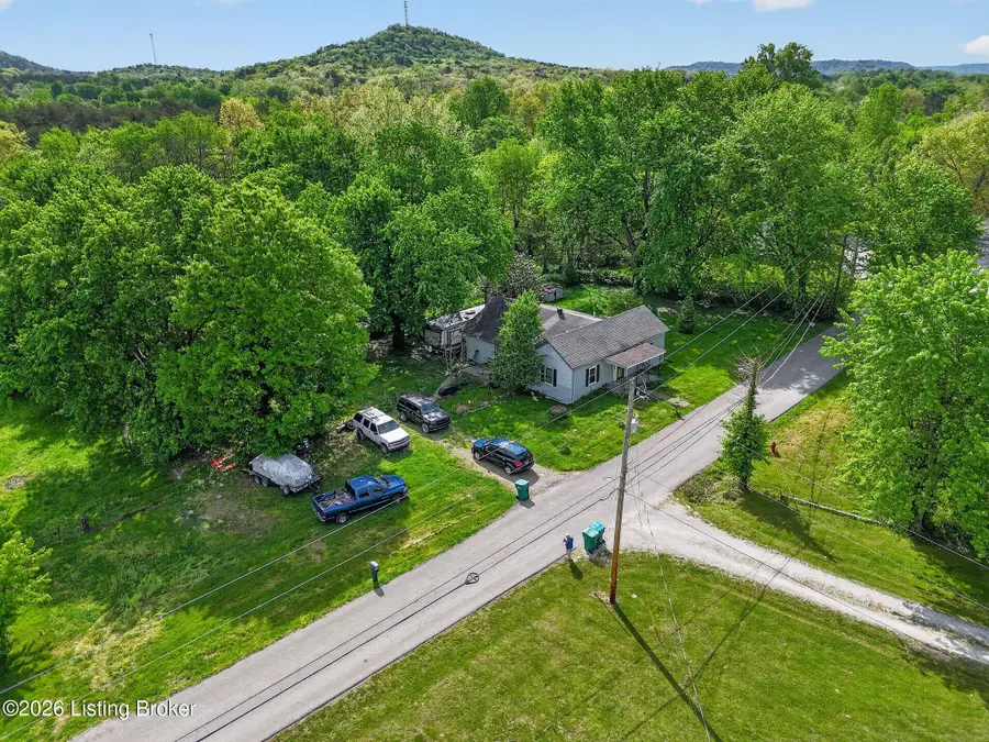 848 Church St, Lebanon Junction, KY 40150 - #2