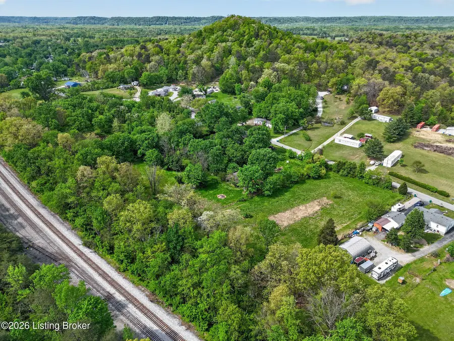 848 Church St, Lebanon Junction, KY 40150 - #3