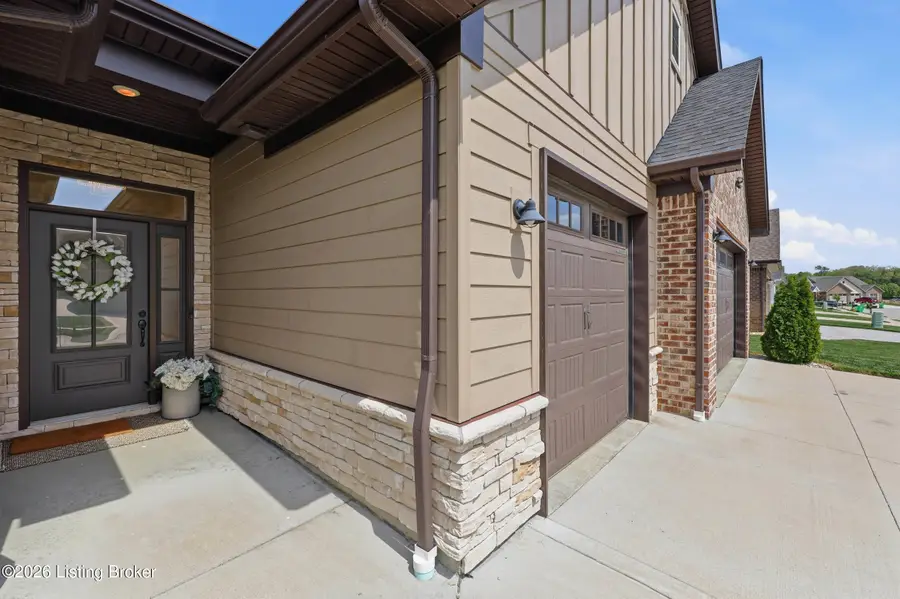 7020 Equine Ave, Sellersburg, IN 47172 - #2