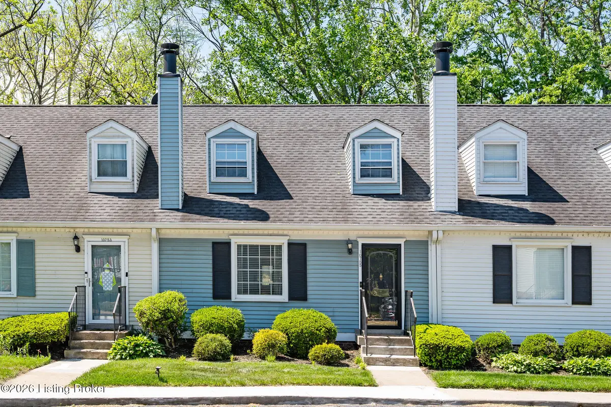 10755 Colonial Woods Ct, Louisville, KY 40223 - #1