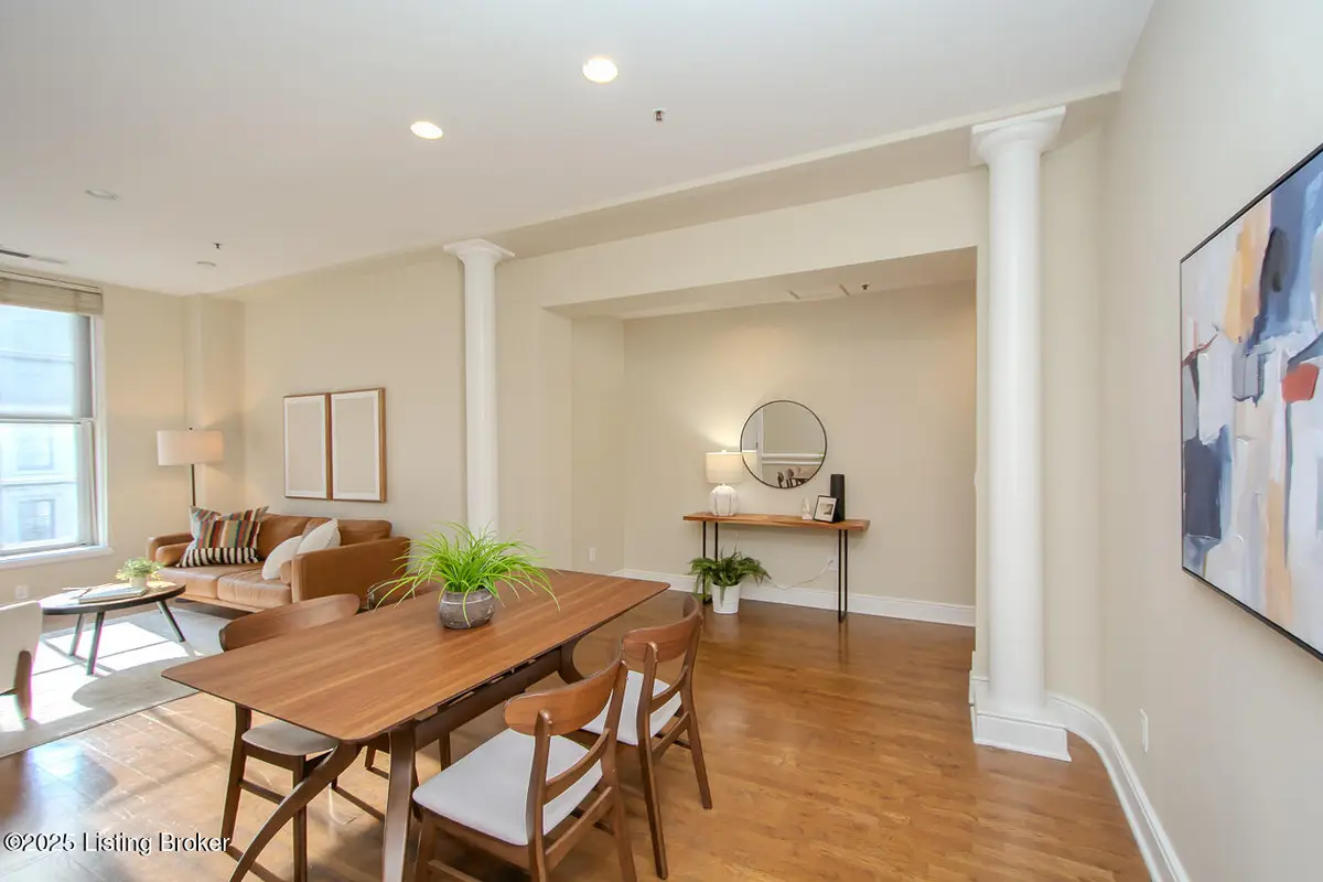 711 W Main St #J, Louisville, KY 40202 - #1