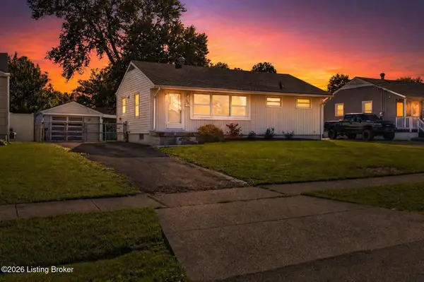 330 E Southside Ct, Louisville, KY 40214