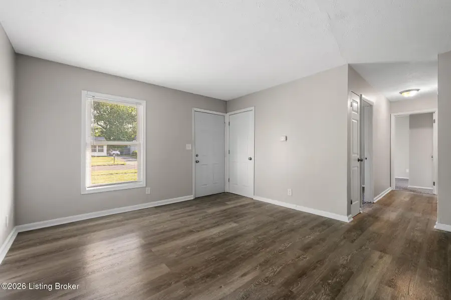 4510 Garda Dr, Louisville, KY 40219 - #3