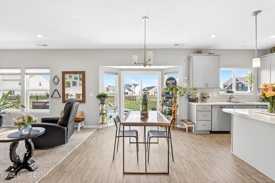 142 Wildflower Ave, Mount Washington, KY 40047 - #3