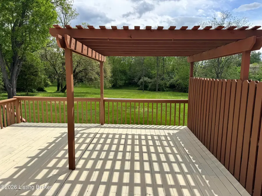 11206 New Stone Ct, Louisville, KY 40223 - #2