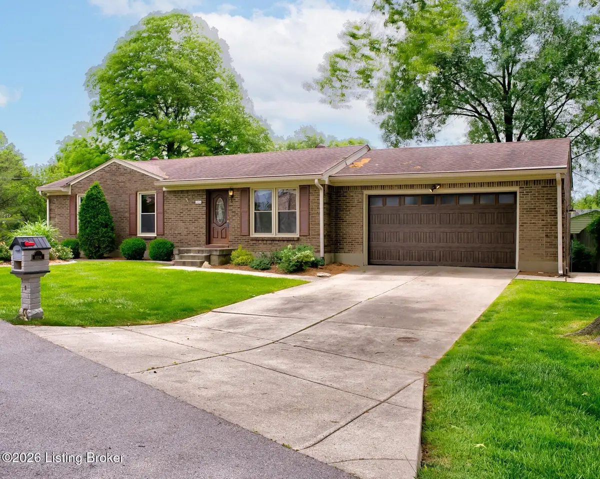 10216 Westwego Pl, Jeffersontown, KY 40299 - #1