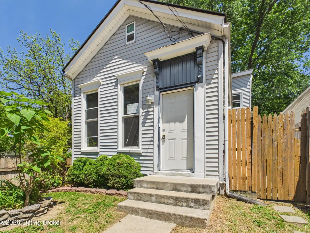 825 Schiller Ct, Louisville, KY 40204 - #1