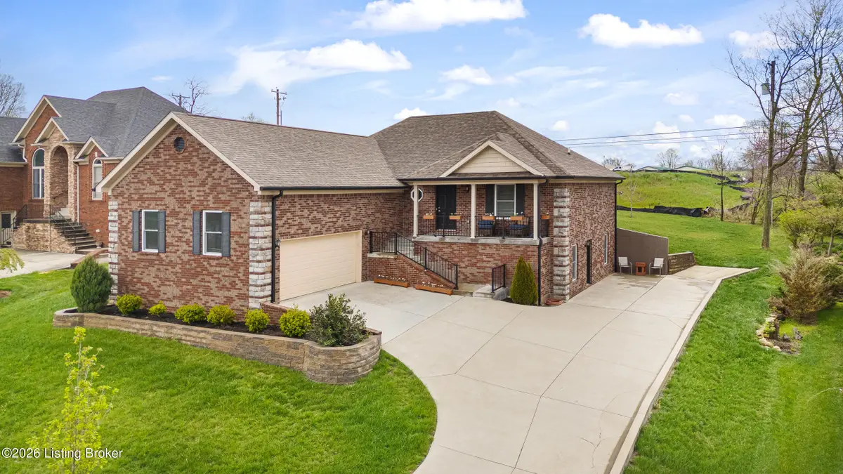 411 Wood Springs Rd, La Grange, KY 40031 - #1