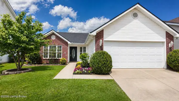 5925 Grandel Meadow Ct, Louisville, KY 40258