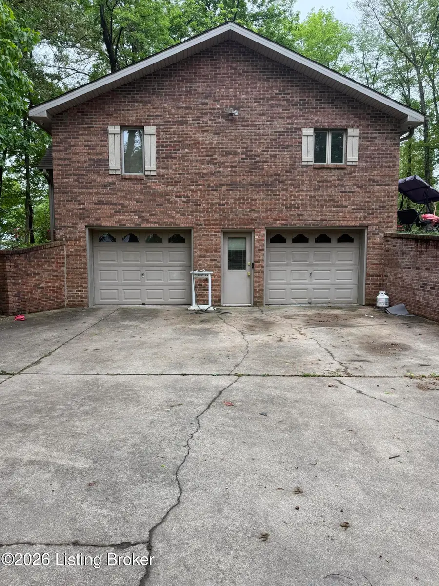 76 Hearon Rd, Campbellsville, KY 42718 - #3