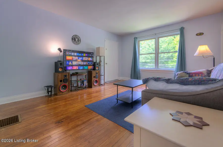 2316 Grinstead Dr #4, Louisville, KY 40204 - #3