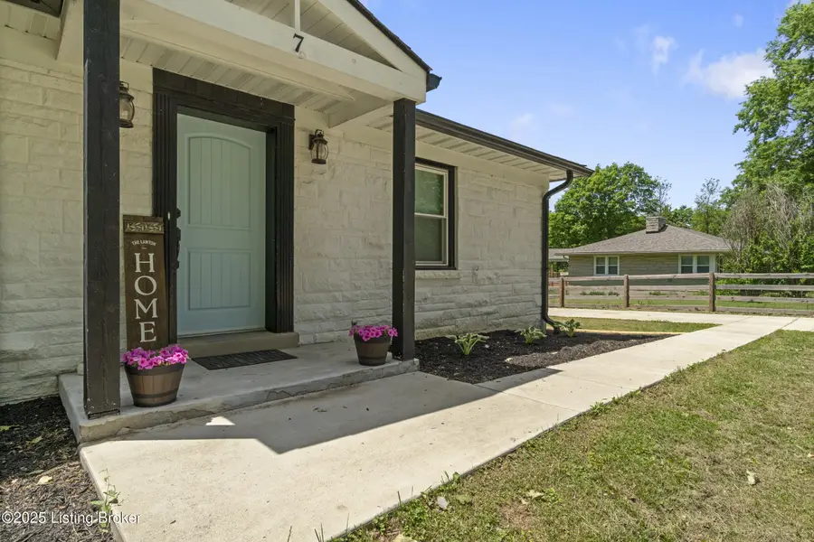 7 Settlers Trace Rd, Louisville, KY 40291 - #2