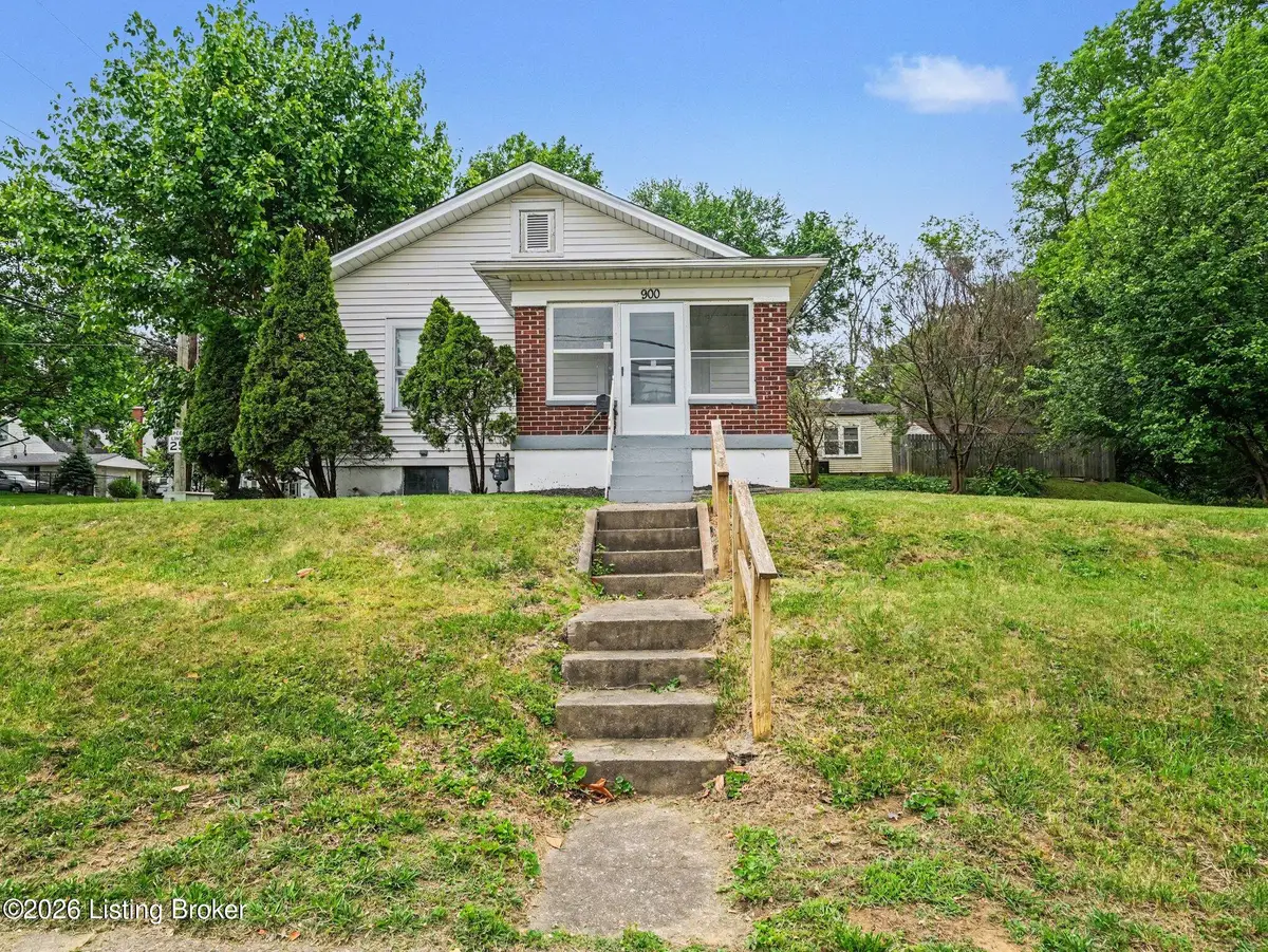 900 W Ashland Ave, Louisville, KY 40215 - #1