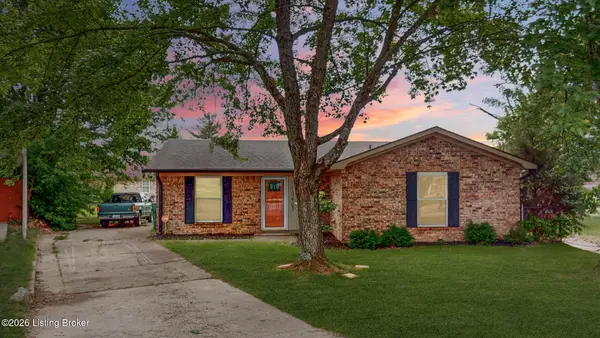 10803 Corbin Ct, Louisville, KY 40229