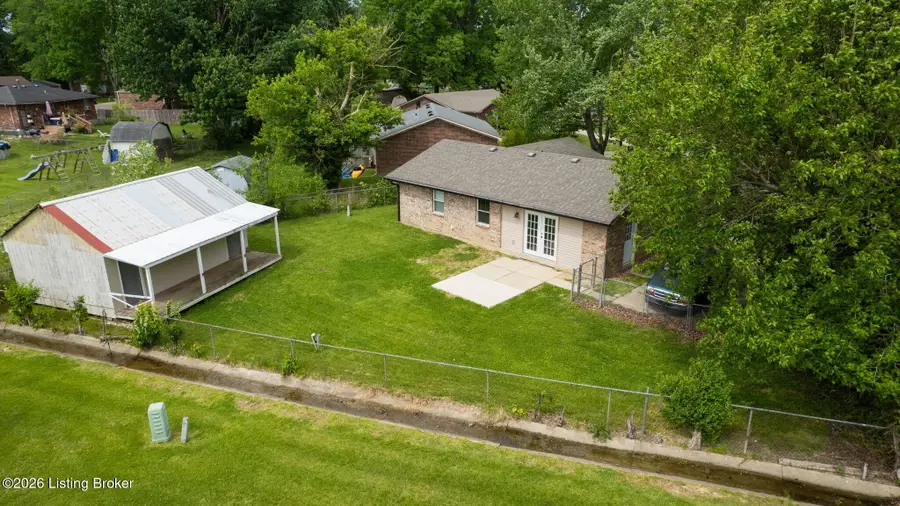 10803 Corbin Ct, Louisville, KY 40229 - #2