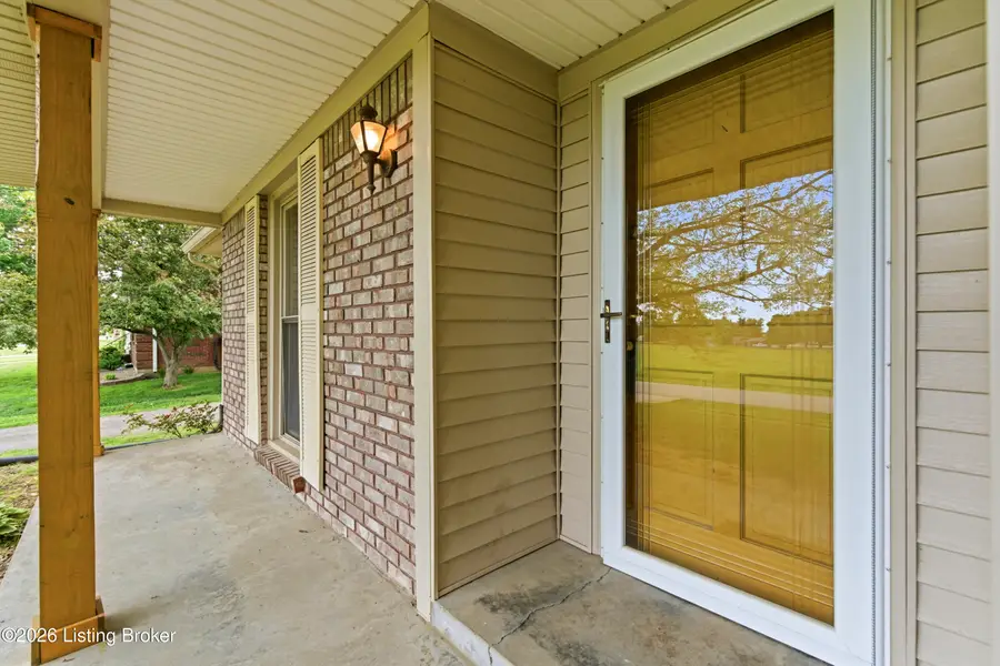 125 Bluegrass Way, Mount Washington, KY 40047 - #3